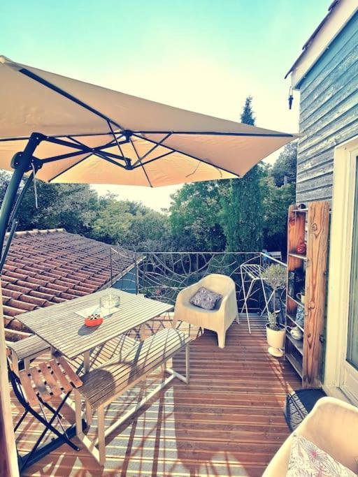 Entre Ventoux Et Luberon, Appartement Dans Maison. Malemort-du-Comtat Exterior photo